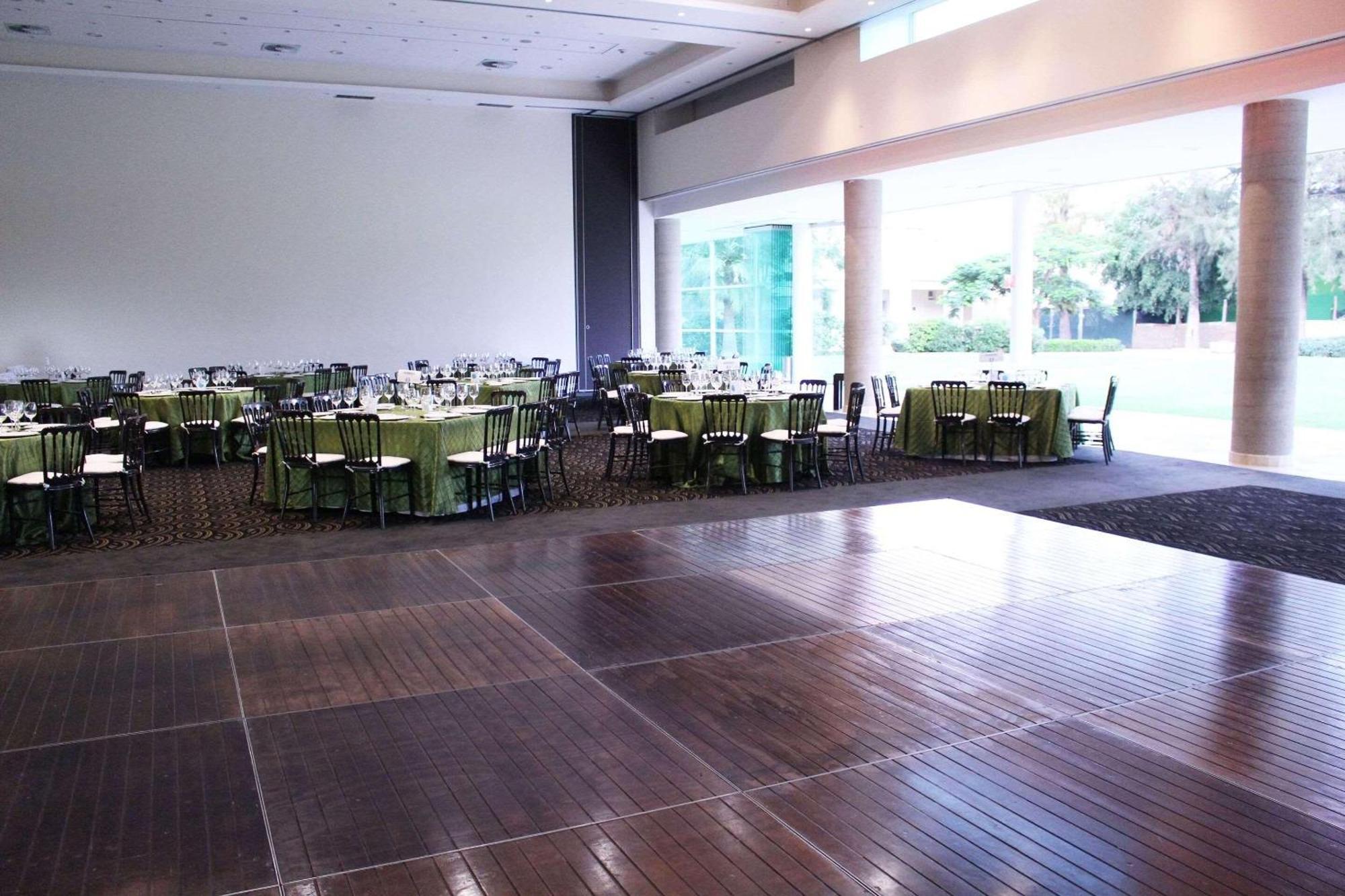 Radisson Poliforum Plaza Hotel León Buitenkant foto