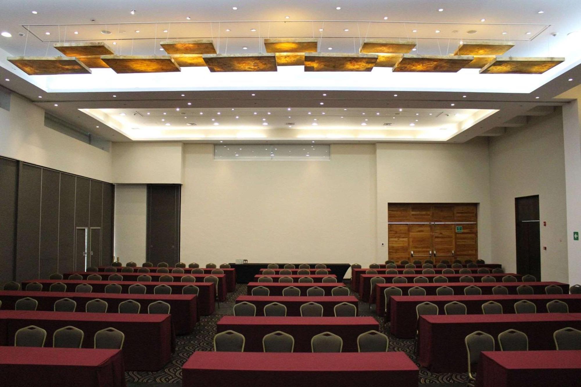 Radisson Poliforum Plaza Hotel León Buitenkant foto